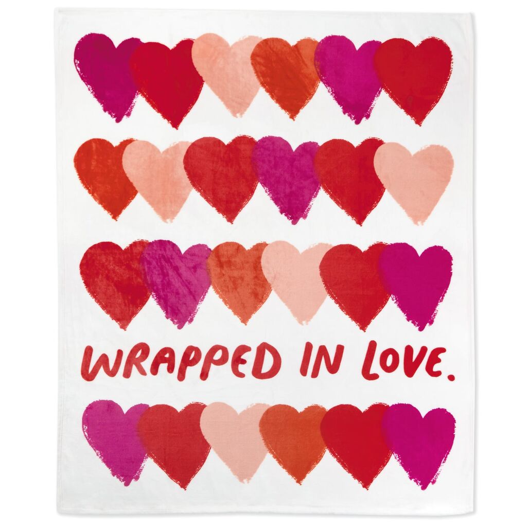 Wrapped-in-Love-Red-and-Pink-Hearts-Throw-Blanket_1SGN1280_02